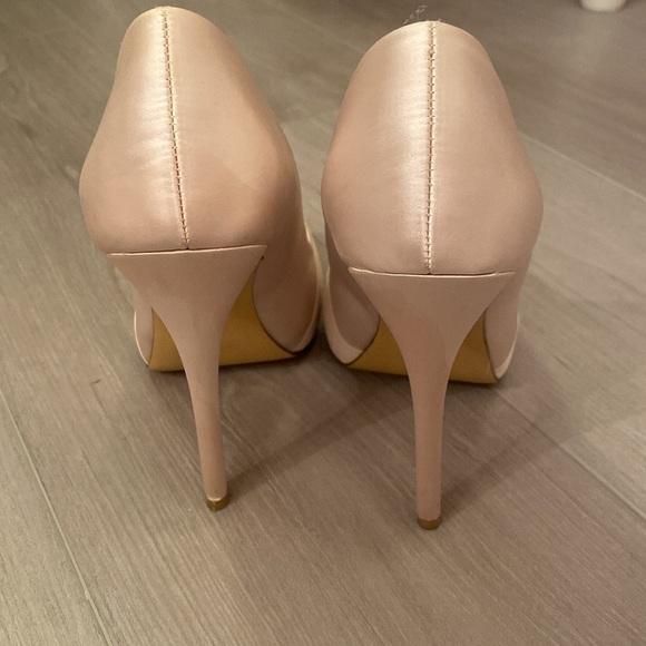 Satin peep toe heels - Picture 5 of 6